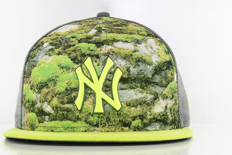 New York Yankees Pattern Front Gold Star