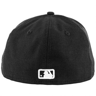 New Era 59Fifty San Diego Padres Fitted Black Black White Hat