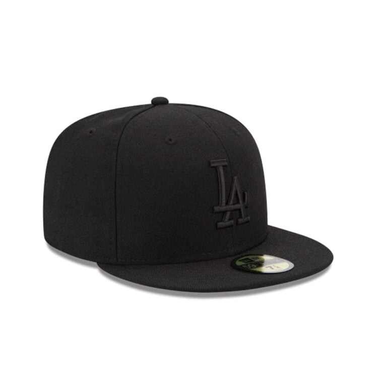 New Era 59Fifty Los Angeles Dodgers Fitted Blackout All Black Hat Front Right New Era 59Fifty Los Angeles Dodgers Fitted Blackout All Black Hat Front Right