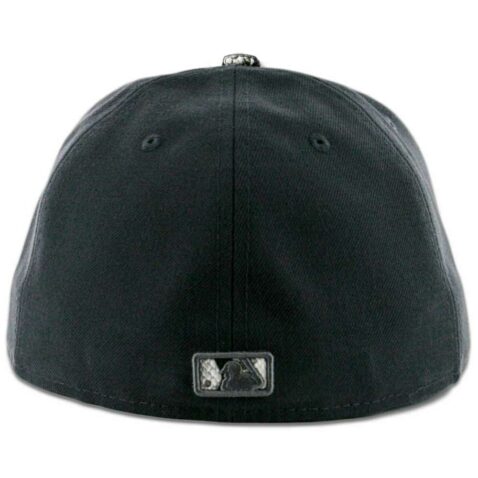 New Era x Billion Creation 59Fifty San Diego Padres Grey Venom Fitted Hat - Image 2