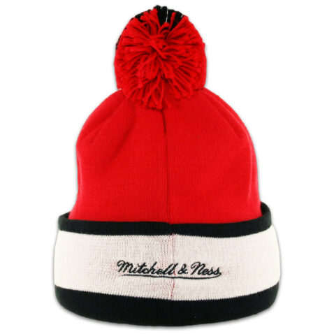 Mitchell & Ness Chicago Bulls Pom Beanie