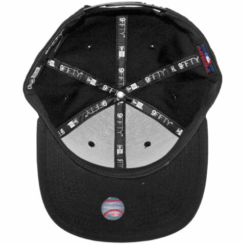 New Era 9Fifty San Diego Padres Black Pink Snapback Hat