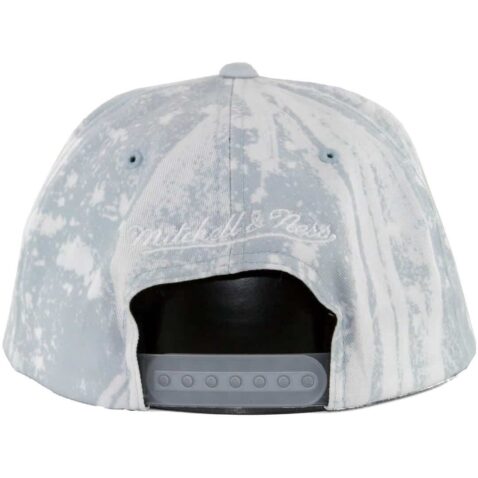 Mitchell & Ness HWC Cleveland Cavaliers Paint Splatter Snapback Hat, Tie Dye
