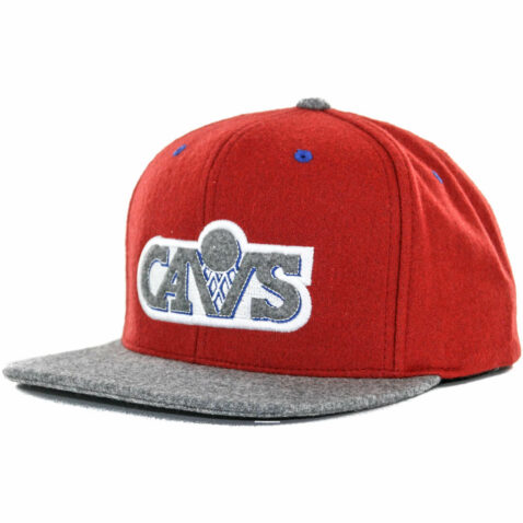 Mitchell & Ness Cleveland Cavaliers Heather Melton Strapback Hat, Red/Grey