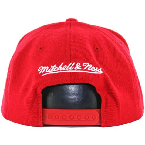 Mitchell & Ness Detroit Red Wings Wool Solid 2 Snapback Hat, Red