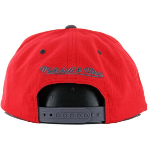 Mitchell & Ness Los Angeles Clippers Grey Tonal Logo Snapback Hat, Red