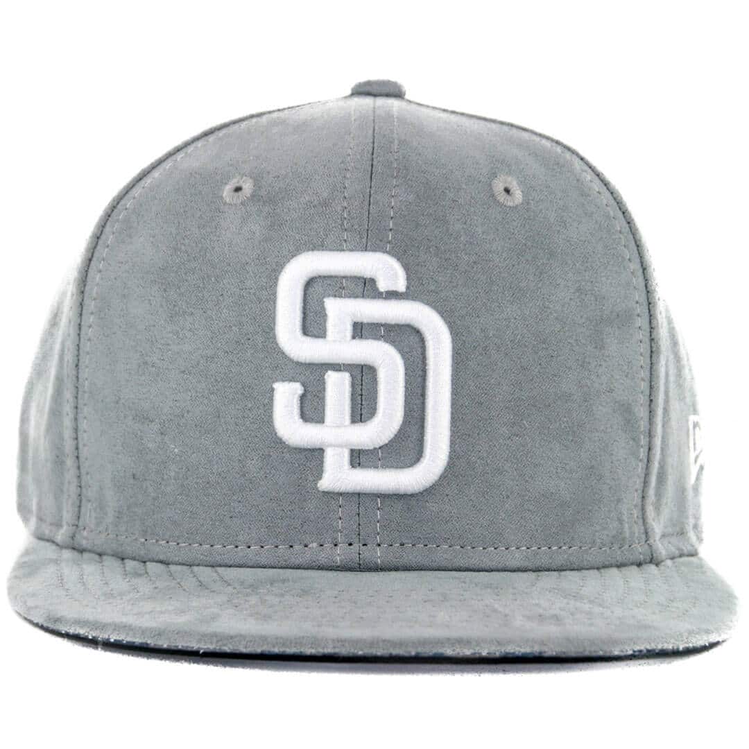 New Era x Billion Creation 9Fifty San Diego Padres Floral Suede Snapback Hat, Graphite New Era x Billion Creation 9Fifty San Diego Padres Floral Suede Snapback Hat, Graphite - Image 4
