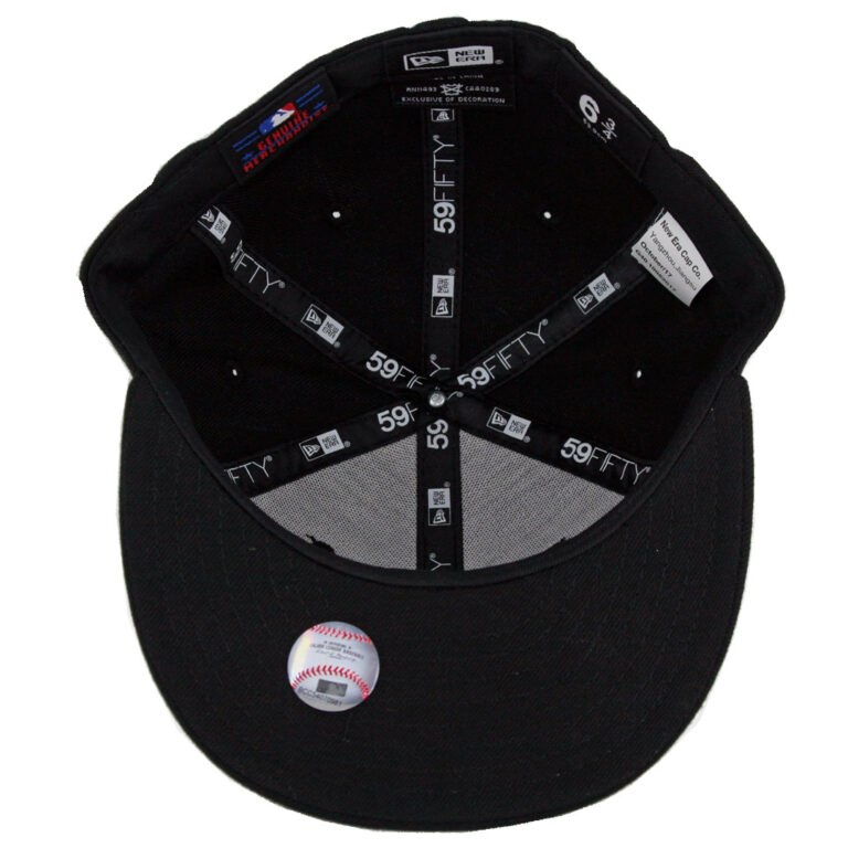 New Era 5950 San Diego Padres Youth Fitted Hat, Black, White New Era 5950 San Diego Padres Youth Fitted Hat, Black, White