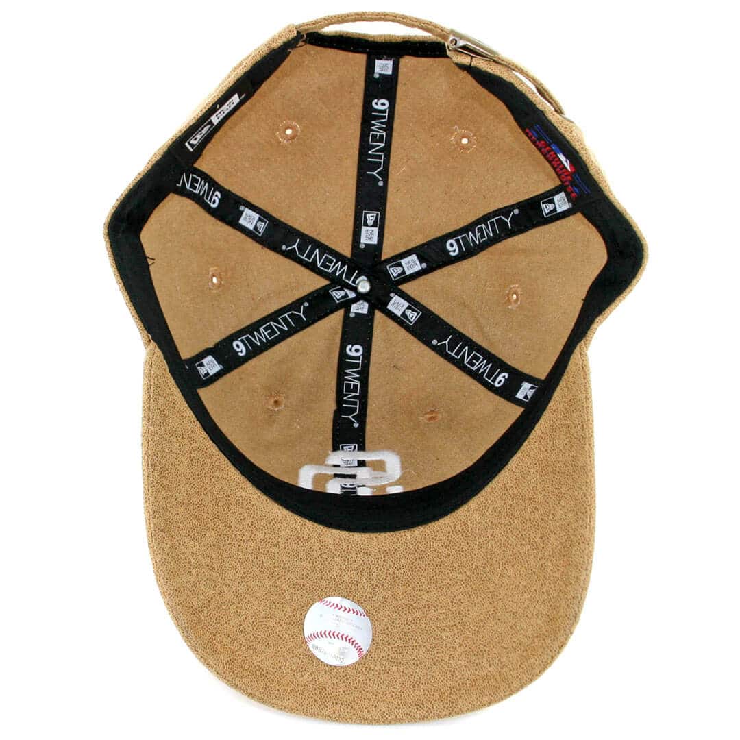 New Era x Billion Creation 9Twenty San Diego Padres Waxed Cotton Strapback Hat Khaki New Era x Billion Creation 9Twenty San Diego Padres Waxed Cotton Strapback Hat Khaki - Image 4