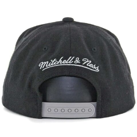 Mitchell & Ness Los Angeles Kings Melton Proper Snapback Hat Black