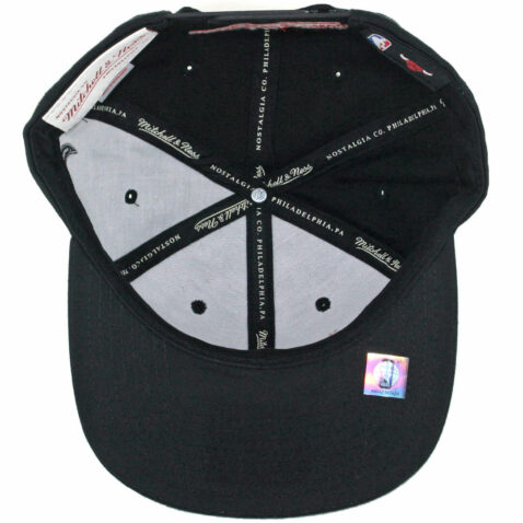 Mitchell & Ness Chicago Bulls Elements Snapback Hat Black