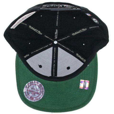 Mitchell & Ness Brooklyn New York Nets Replay Tonal Corduroy Snapback Hat Black