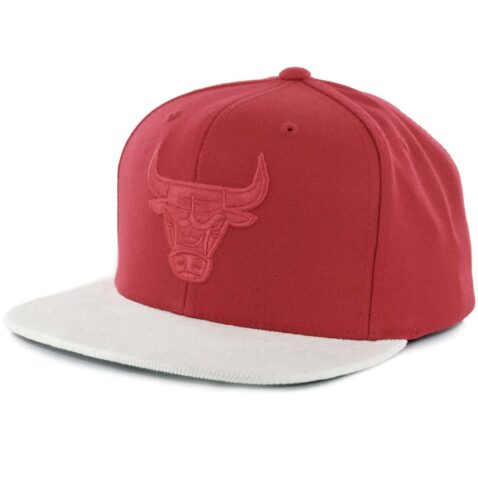 Mitchell & Ness Chicago Bulls Replay Tonal Corduroy Snapback Hat Red
