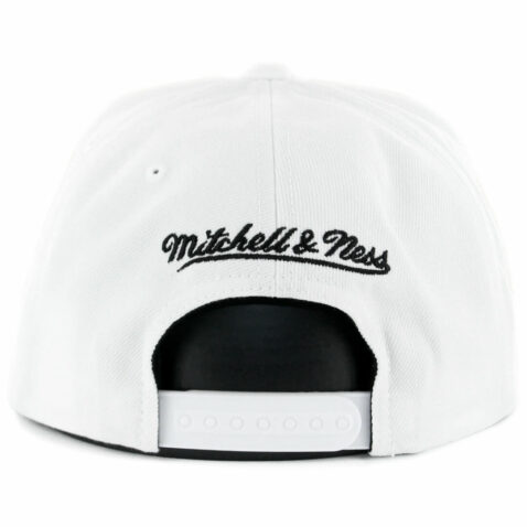 Mitchell & Ness Brooklyn Nets Wool Solid 2 Snapback Hat White
