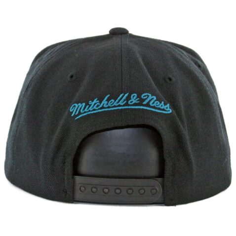 Mitchell & Ness San Jose Sharks Wool Solid Snapback Hat Black