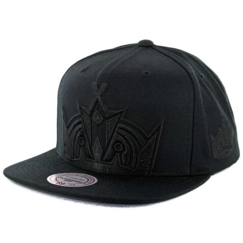 Mitchell & Ness Los Angeles Kings Cropped XL Logo Snapback Hat Black