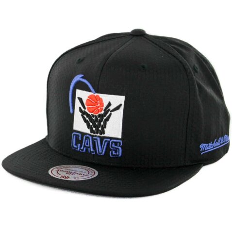 Mitchell & Ness Cleveland Cavaliers Ripstop Honey Snapback Hat Black