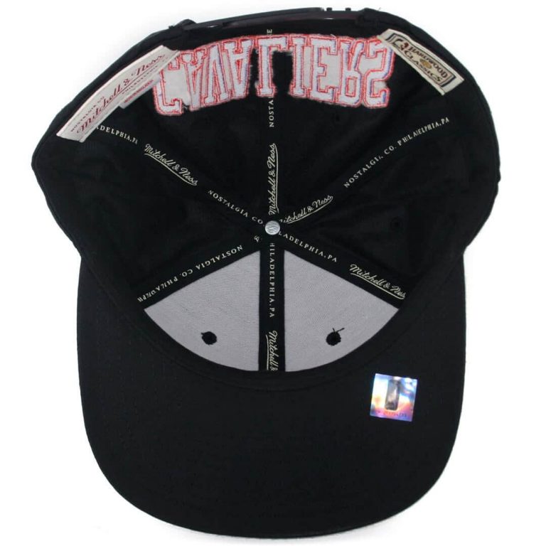 Mitchell & Ness Cleveland Cavaliers Ripstop Honey Snapback Hat Black -Inside Mitchell & Ness Cleveland Cavaliers Ripstop Honey Snapback Hat Black -Inside