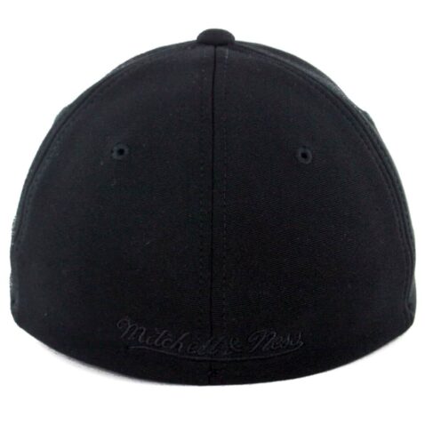 Mitchell & Ness Brooklyn Nets Tonal Slouch Flexfit Hat Black