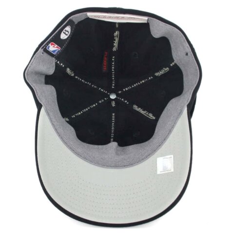 Mitchell & Ness Brooklyn Nets Tonal Slouch Flexfit Hat Black
