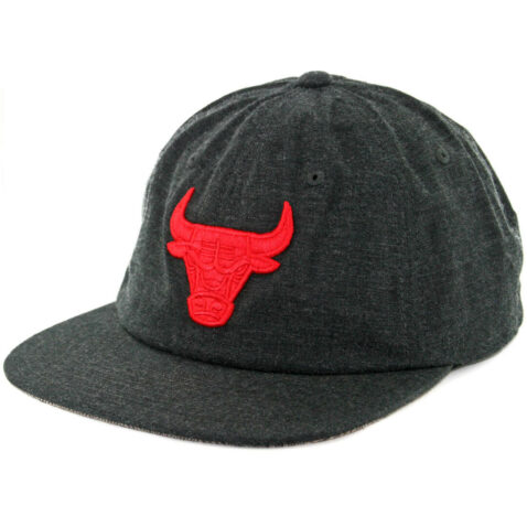 Mitchell & Ness Chicago Bulls Cotton Melange Strapback Hat Black Heather