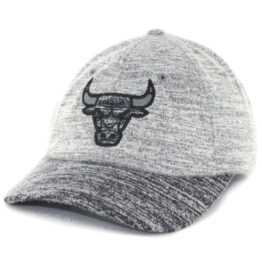 Mitchell & Ness Chicago Bulls All Knit Flexfit Hat Grey