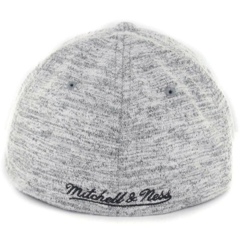 Mitchell & Ness Chicago Bulls All Knit Flexfit Hat Grey