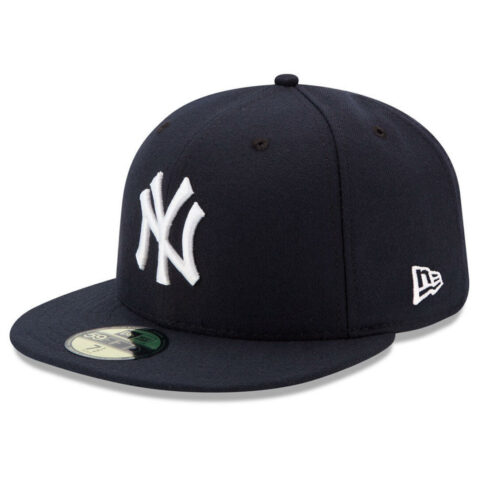 New Era 59Fifty New York Yankees Game Youth Authentic Collection On Field Fitted Hat