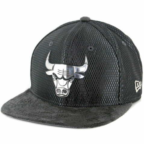 New Era 9Fifty Chicago Bulls On Court Official 2017 Snapback Hat Graphite