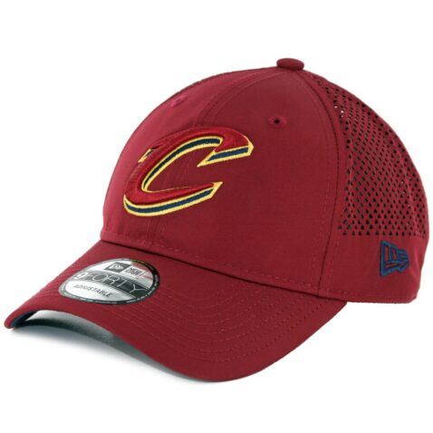 New Era 9Forty Cleveland Cavaliers Performance Pivot Two Strapback Hat Burgundy