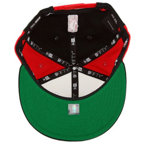 New Era 9Fifty Chicago Bulls Team Retro Wheel Snapback Hat Red White Black
