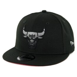 New Era 9Fifty Chicago Bulls Faded Front Snapback Hat Black