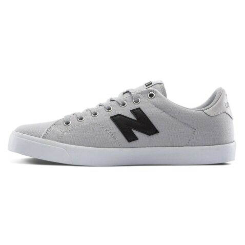 New Balance 210 Shoe Black Grey