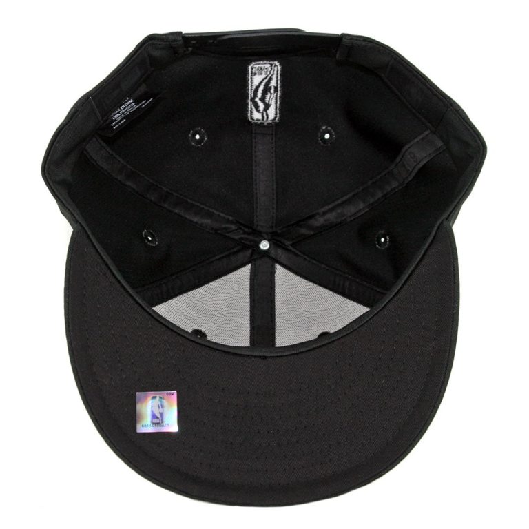 New Era 9Fifty Golden State Warriors Blackout Camo Play Snapback Hat Black-Inside New Era 9Fifty Golden State Warriors Blackout Camo Play Snapback Hat Black-Inside