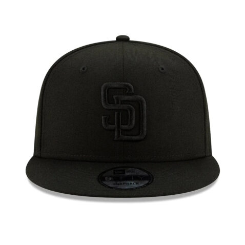 New Era 9Fifty San Diego Padres Basic Snapback Hat Black Blackout Front