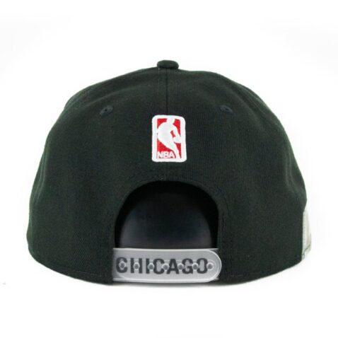 New Era 9Fifty Clear Feature Chicago Bulls Snapback Hat Black