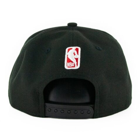 New Era 9Fifty Chicago Bulls Logo Change Snapback Hat Black