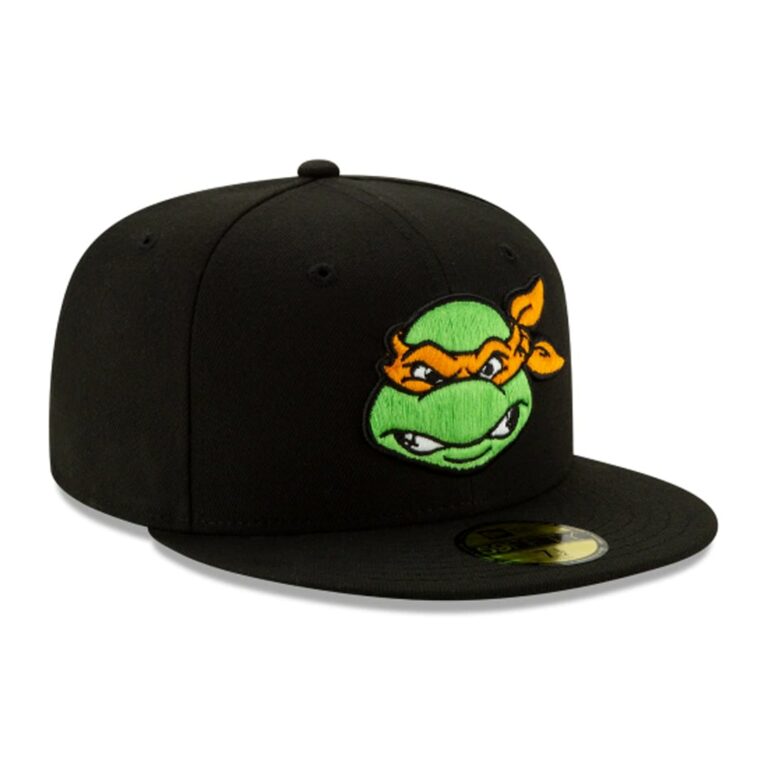 NE TMNT Michelangelo (Black) 02-min NE TMNT Michelangelo (Black) 02-min