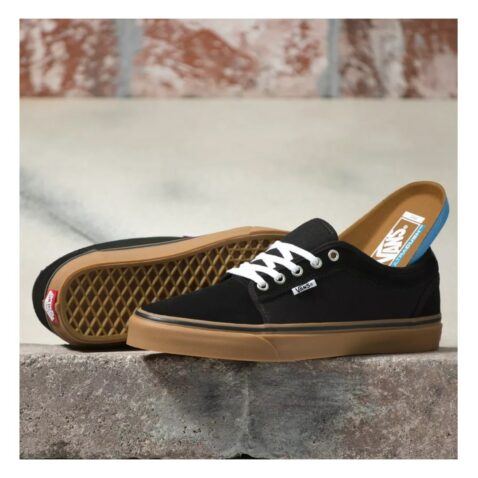 Vans Chukka Low Shoes Black Black Gum