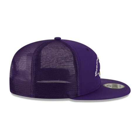 New Era 9Fifty Los Angeles Lakers Classic Trucker Official Team Colors Snapback Hat Right