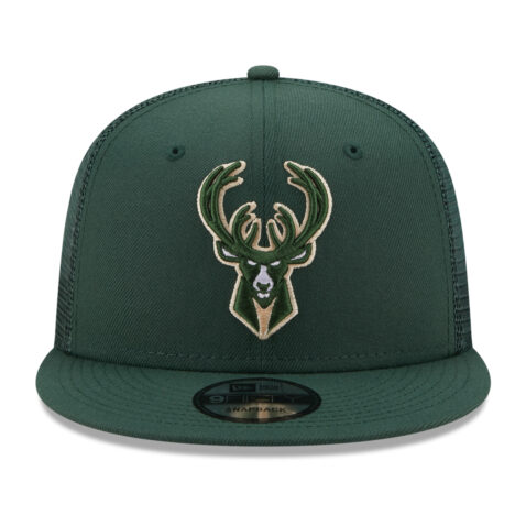 New Era 9Fifty Milwaukee Bucks Classic Trucker Official Team Colors Snapback Hat Front
