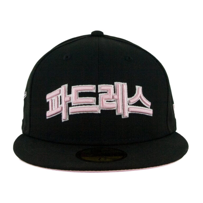 New Era 59Fifty San Diego Padres Hangul Black Pink Fitted Hat Front New Era 59Fifty San Diego Padres Hangul Black Pink Fitted Hat Front