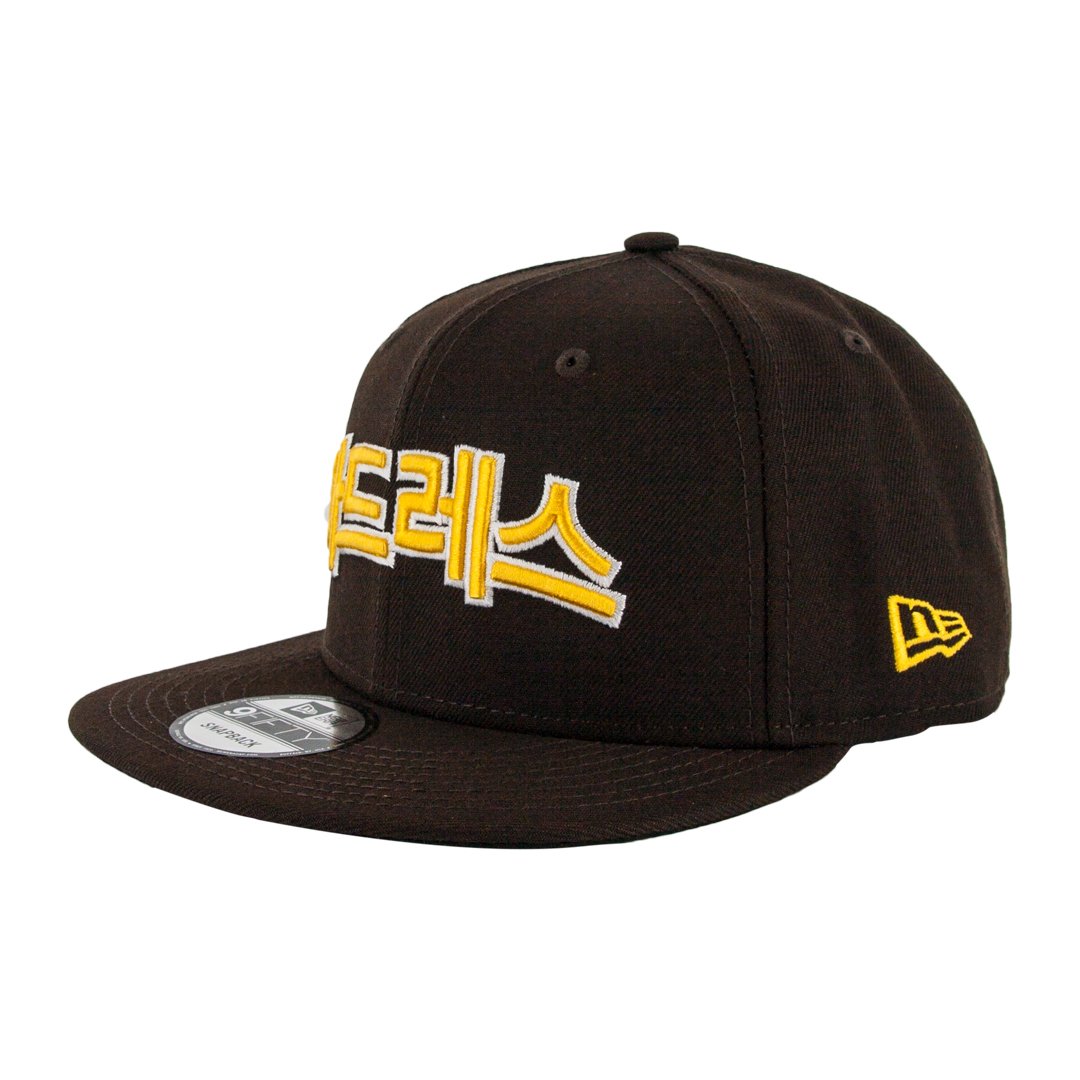 New Era 9Fifty San Diego Padres Hangul Burnt Wood Brown Gold White Snapback Hat New Era 9Fifty San Diego Padres Hangul Burnt Wood Brown Gold White Snapback Hat 2