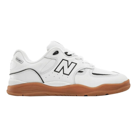 NB Numeric 1010 White Black Right