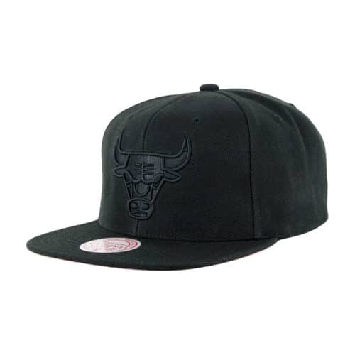 Mitchell Ness Chicago Bulls Pink Moon Snapback Hat Black Front Right