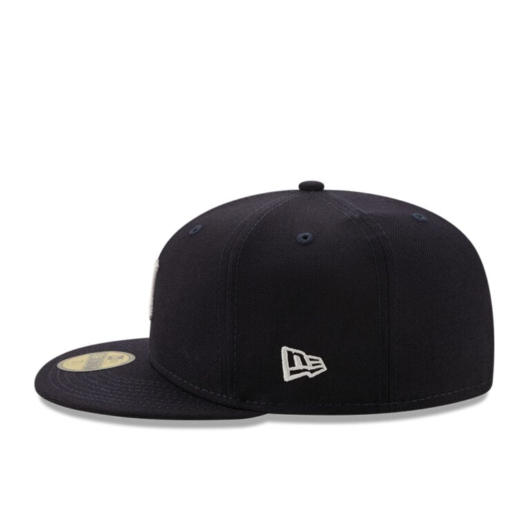 New Era 59Fifty New York Yankees Logo History 1998 Fitted Hat Dark Navy Left New Era 59Fifty New York Yankees Logo History 1998 Fitted Hat Dark Navy Left