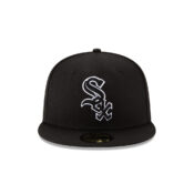 New Era 59Fifty Chicago White Sox Fitted Hat Black Black White Front