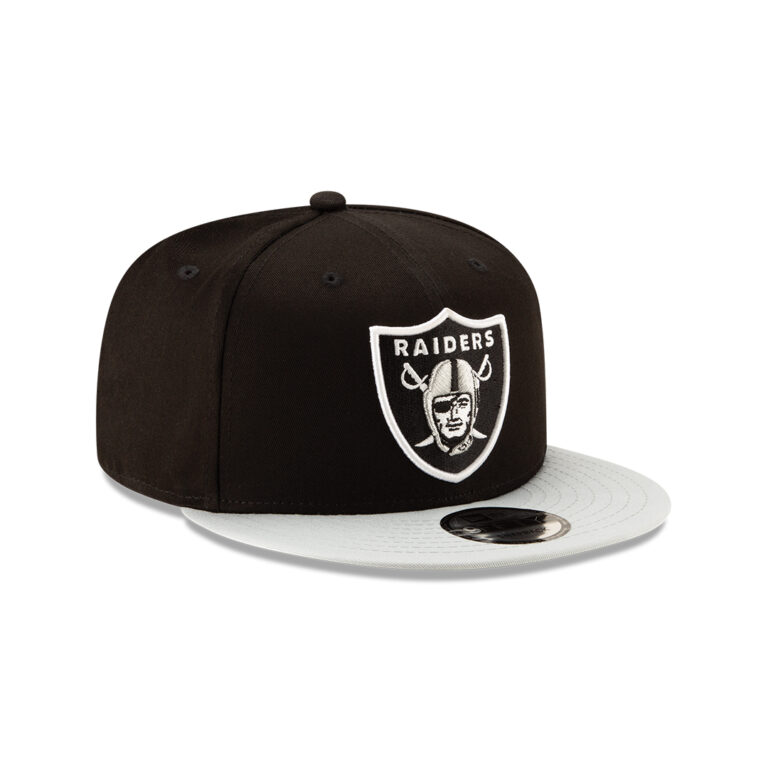 New Era 9Fifty Las Vegas Raiders League Basic Two Tone Black Dark Graphite Snapback Hat Right Front New Era 9Fifty Las Vegas Raiders League Basic Two Tone Black Dark Graphite Snapback Hat Right Front
