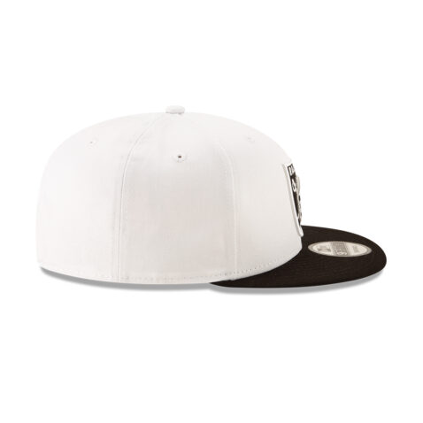 New Era 9Fifty Las Vegas Raiders League Basic Two Tone White Black Snapback Hat Right