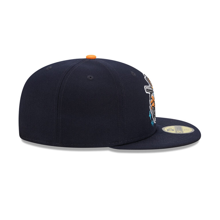New Era x Marvel 59Fifty Sugarland Space Cowboys Fitted Hat Dark Navy Right New Era x Marvel 59Fifty Sugarland Space Cowboys Fitted Hat Dark Navy Right